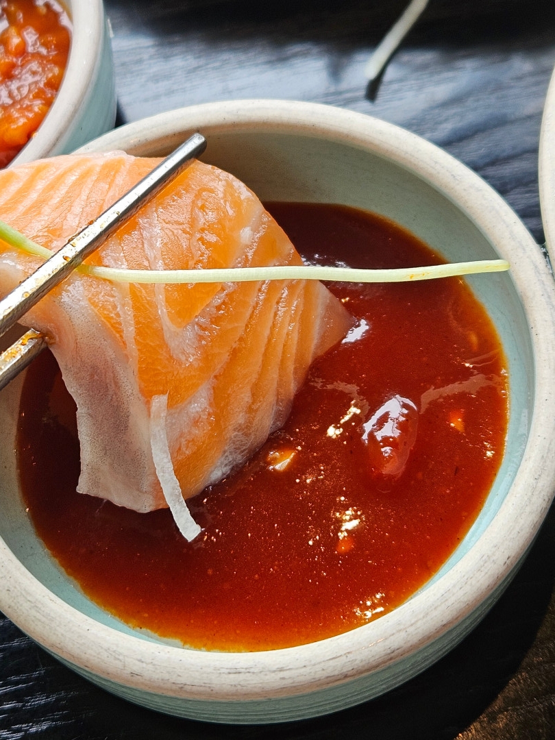 노량진 형제 상회 회 상차림