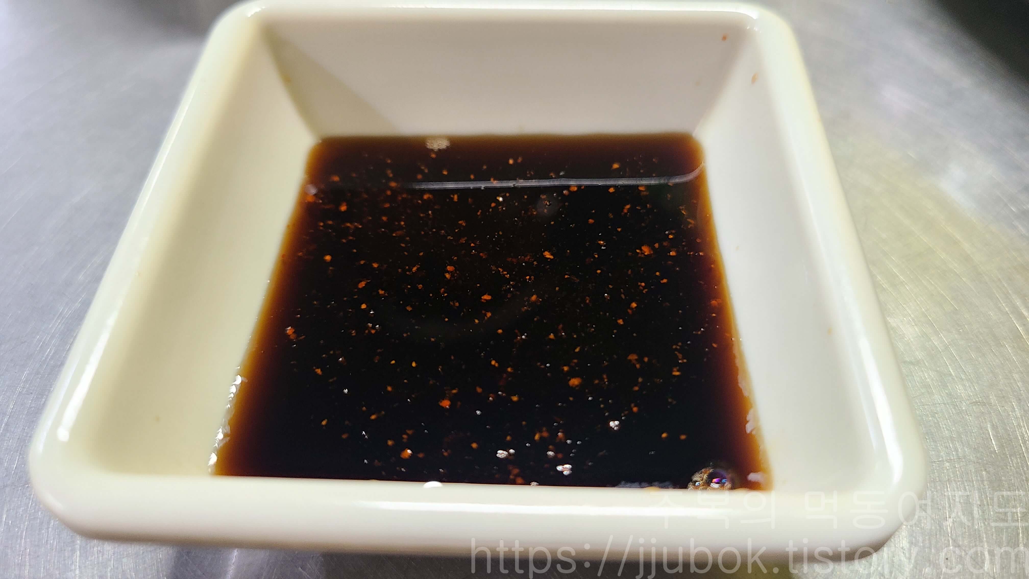 망원-맛양값-만두-간장