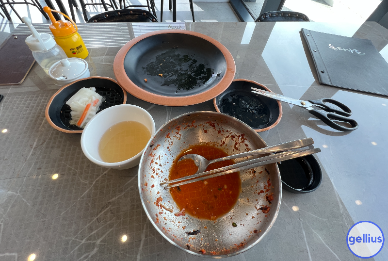 온더가든 그릇 다 비웠습니다