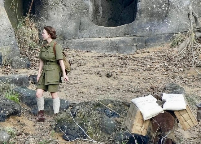 생존 스릴러 영화추천 에덴 줄거리 결말 리뷰 등장인물