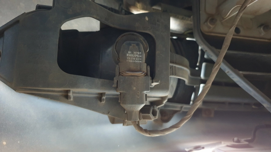 전원 잭 끼운 모습