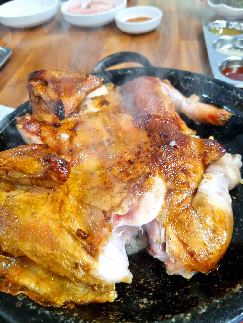 참숯바베큐, 누룽지 통닭, 장작구이 삼겹살