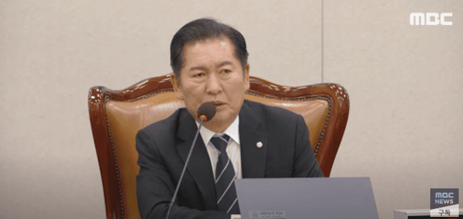 정청래 국회 법사위원장
윤석열 출국금지와 해외송금, 구속