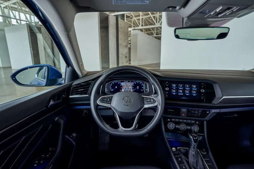 페이스리프트 제타 실내