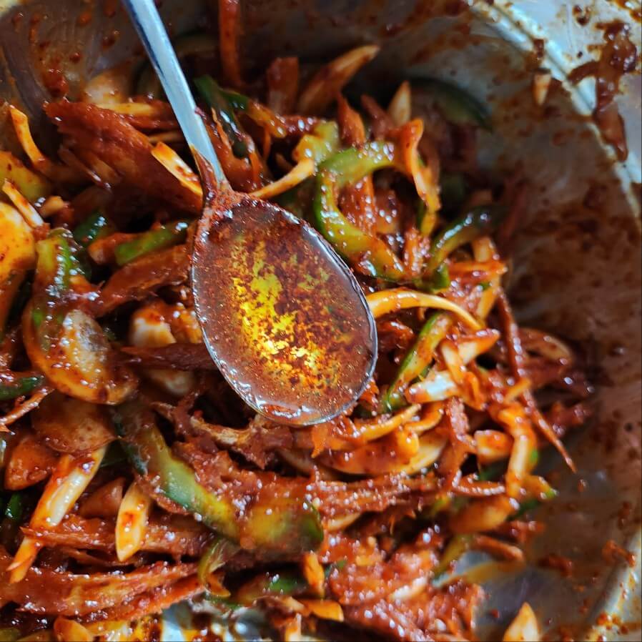 오징어초무침 양념 오이초무침 물미역초무침 초무침 양념장 초무침 양념 오징어 초무침 양념장 매콤새콤 특제양념 문어 미나리 초무침 미나리 오징어초무침 만들기 매콤새콤 황금레시피 양념장 맛조개요리 초무침양념장 하나로 여름철별미탄생