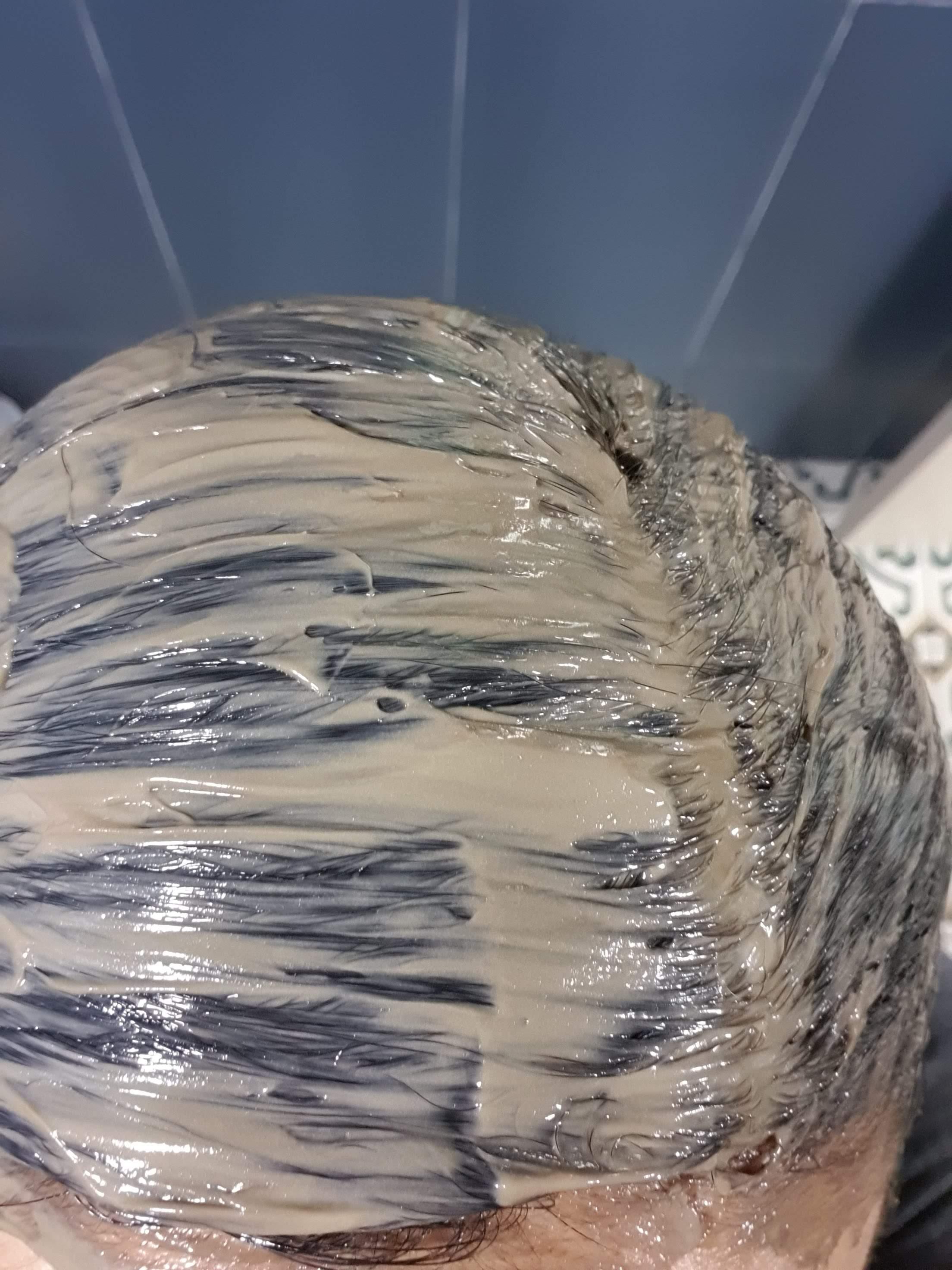 흰머리염색안하기