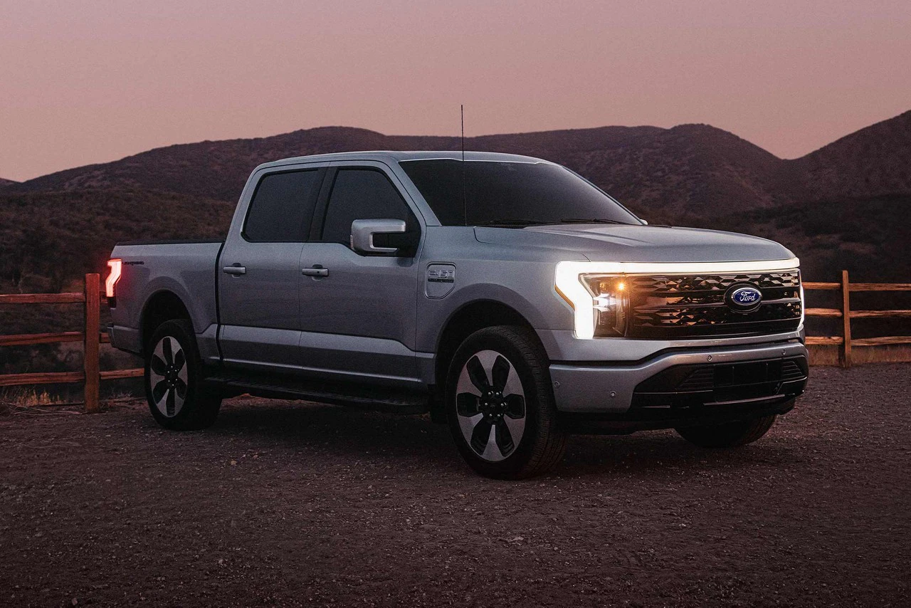 F-150 라이트닝 라이트