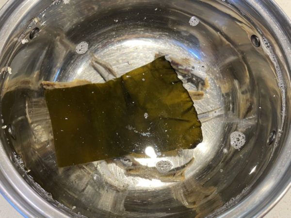 콩나물국 황금레시피 - 육수에 다시마도 들어감