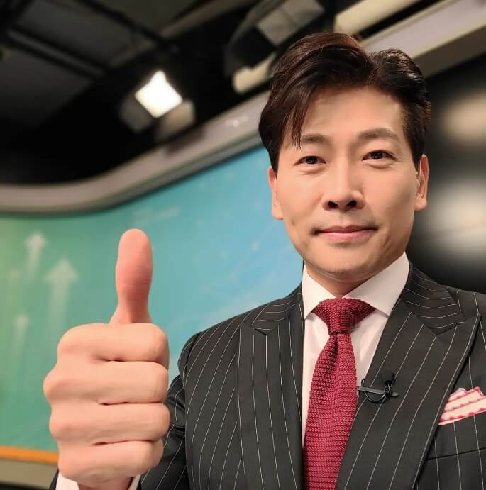 김용필