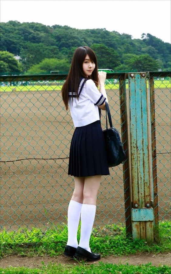 일본 교복패션 얼짱미소녀