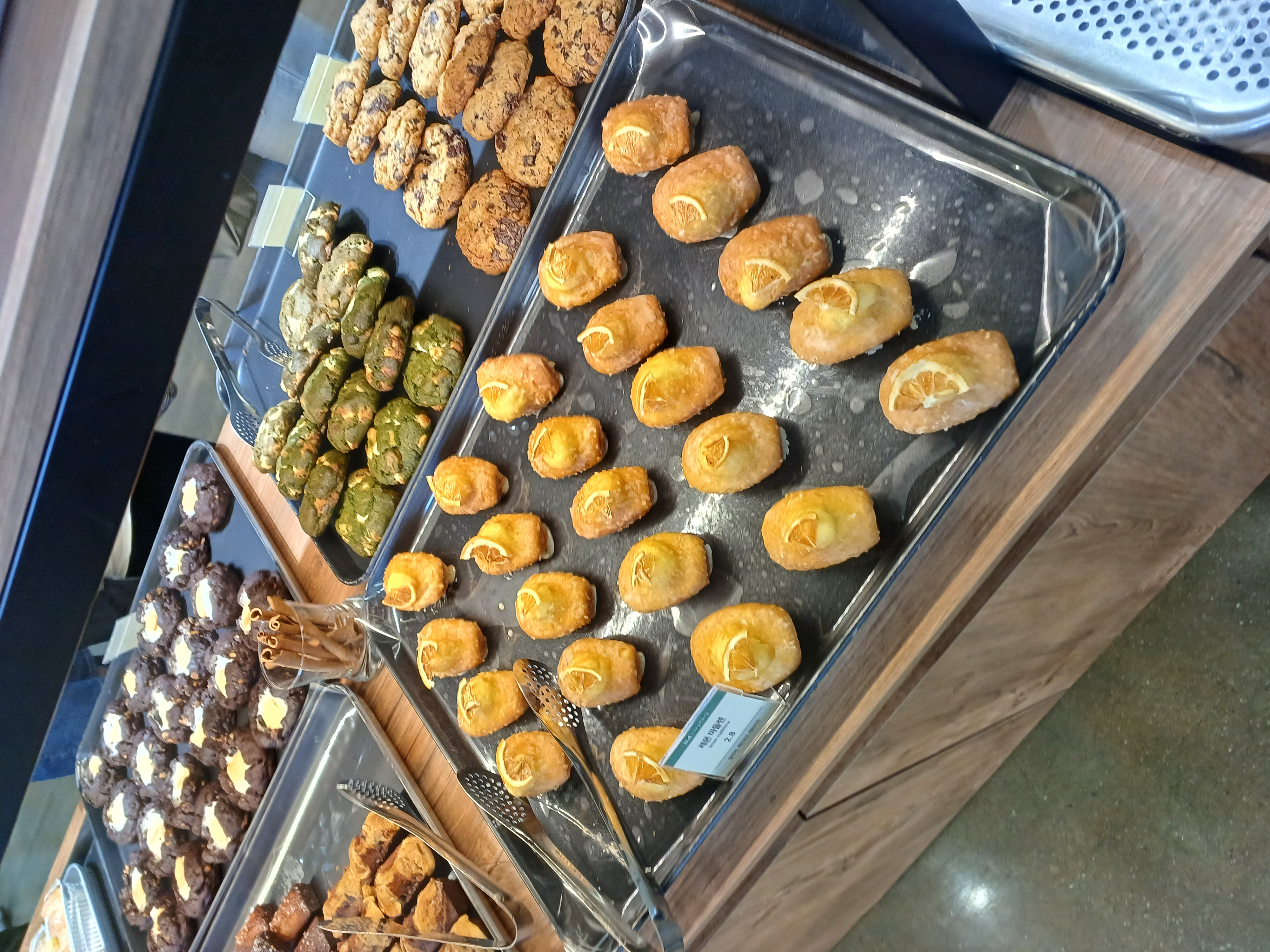 카페 N&amp;D 쿠키 마들렌과 스모어쿠키