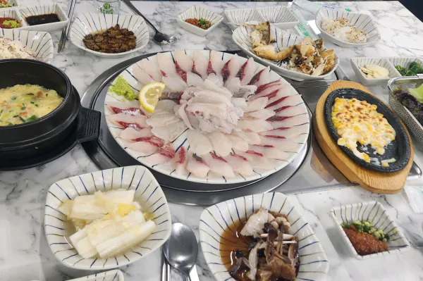 가격파괴 Why 불로회덕팝 회덮밥 매운탕 가자미구이
