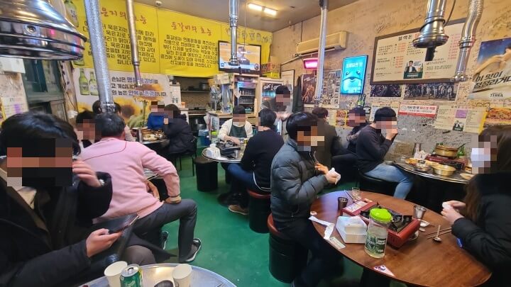 블랙돈-등갈비찜-내부