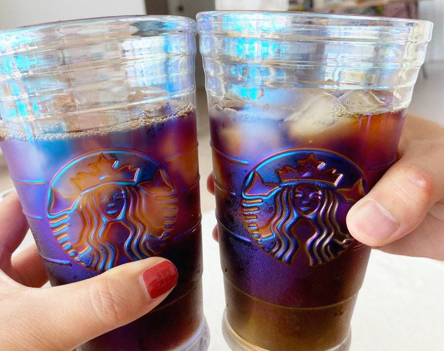 아이스 아메리카노 커피 완성