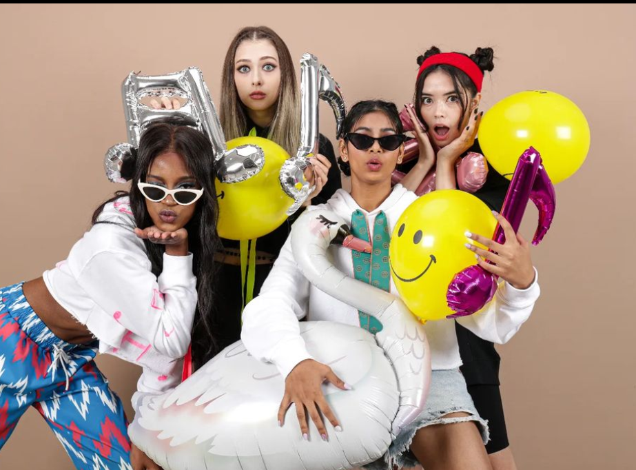 블랙스완-4인조