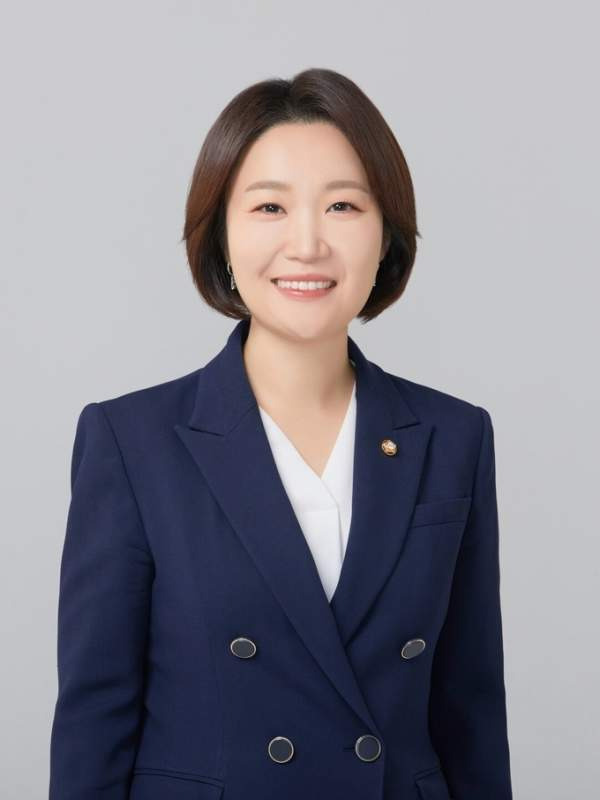이소영 중기부 장관 후보자 지명&hellip;1985년생&middot;나이 프로필&middot;학력&middot;고향&middot;김앤장 변호사&middot;유니콘팜&middot;기후테크 정책통 총정리