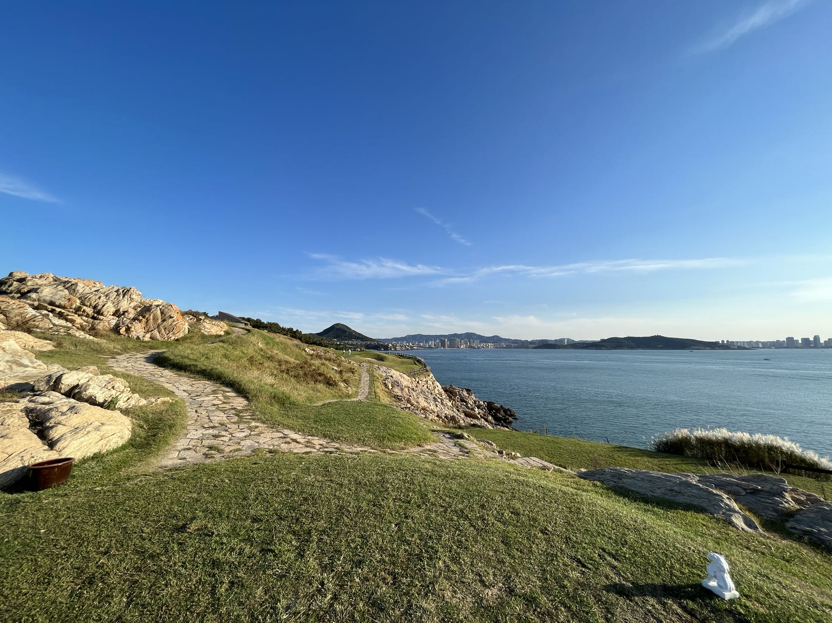 앞에 소개했던 4번 파3 홀 그린 위치를 좀 더 자세히