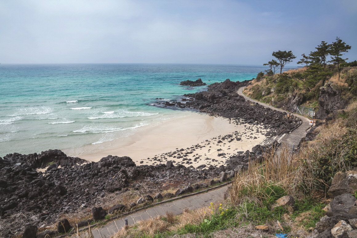 한담해변 (제주관광공사 홈페이지)