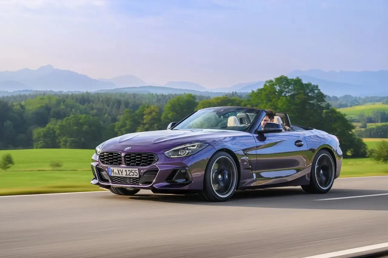 저렴한 오픈카 4위 : BMW Z4