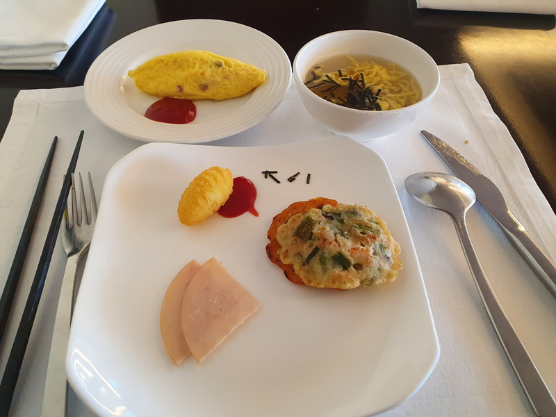 두번째-조식-접시