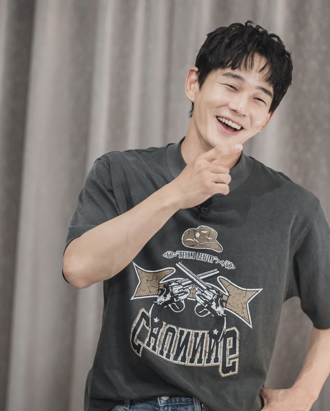 온주완 사진