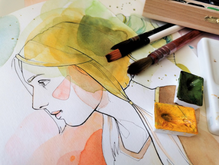 집에서 쉽게 하는 미술 태교 아이디어를 위한 수채화 그림과 붓, 물감 이미지