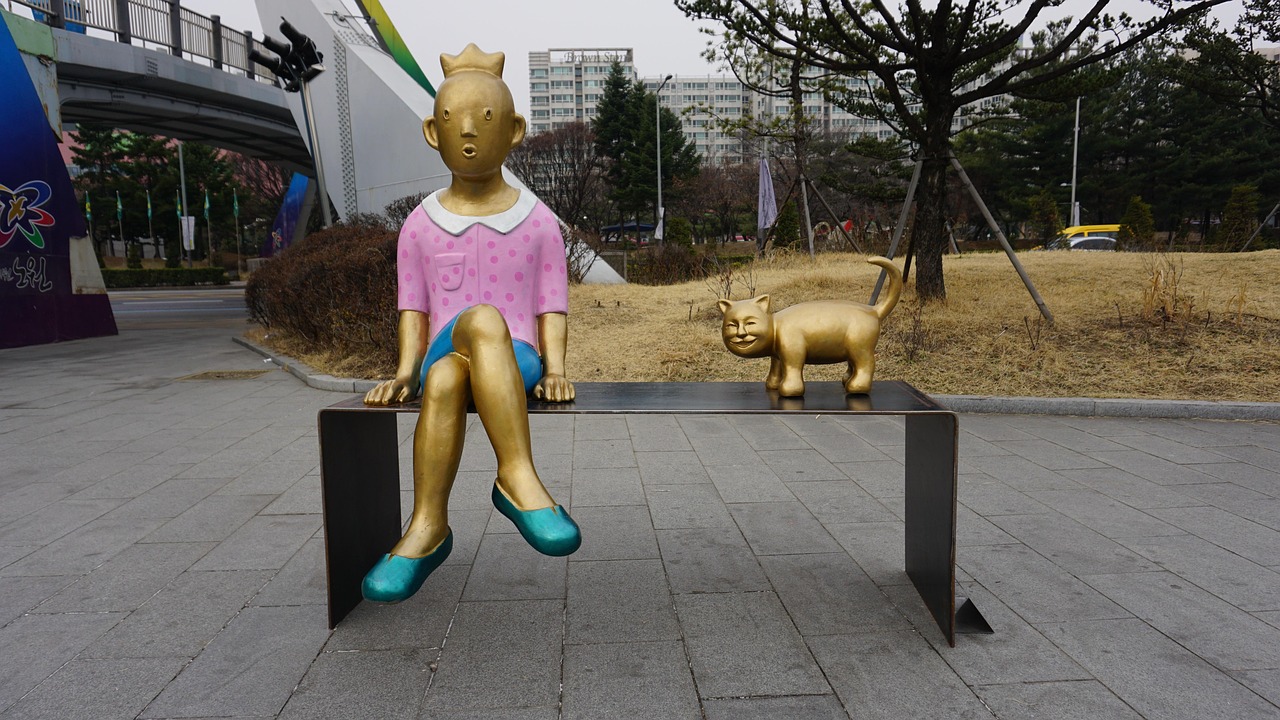 서울과 부산의 예술화가 비교 관련 사진
