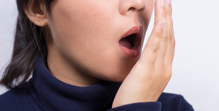 만성 기침과 위산 역류의 관계 – 숨겨진 소화기 원인