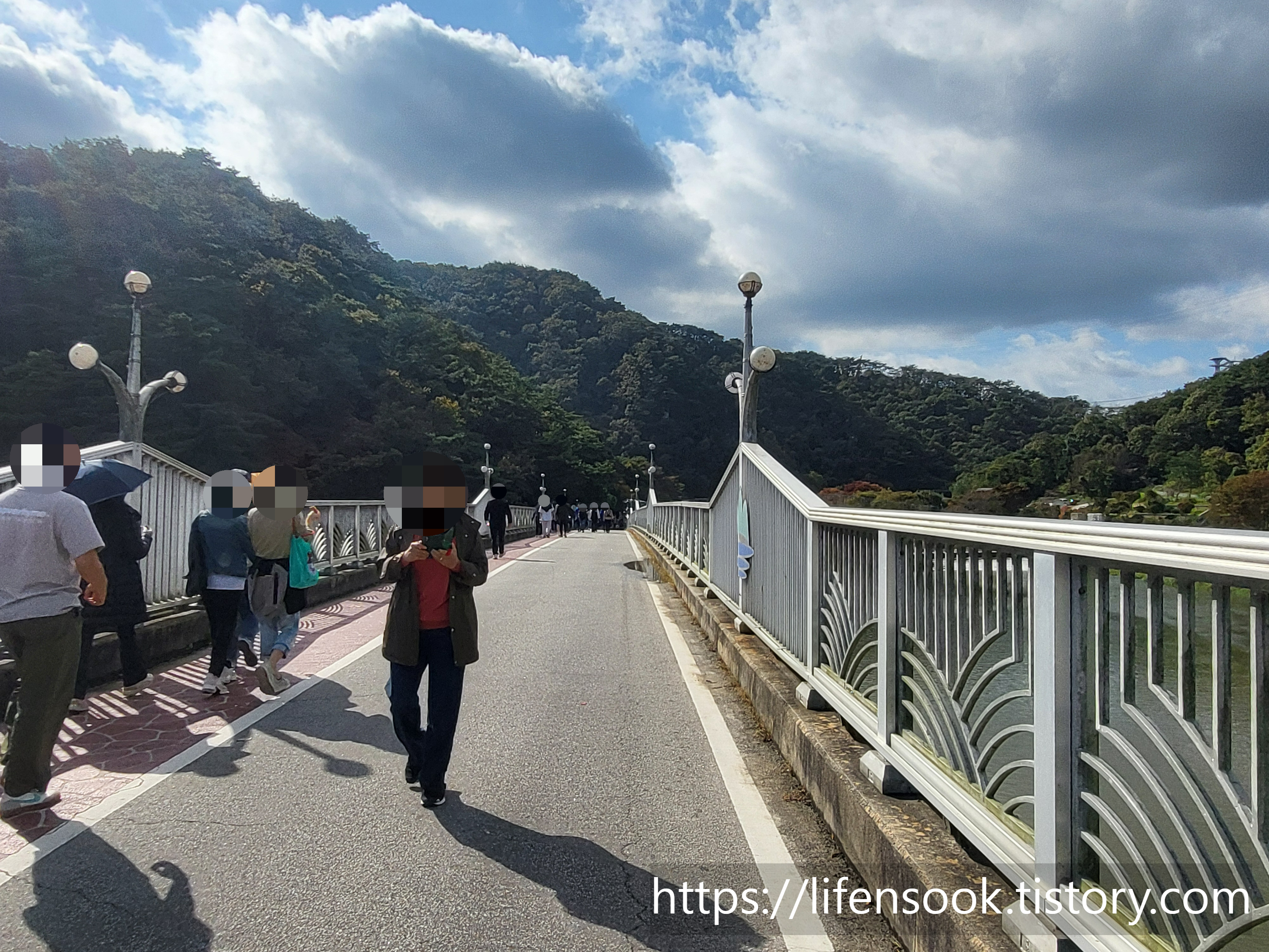 소금산 그랜드밸리 매표소로 가는 길 2