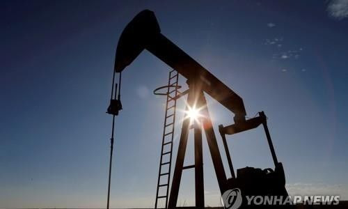 OPEC+ 감산 완화: 6월부터 원유 감산 완화 결정, 국제 유가 하락 압력과 글로벌 경제에 미치는 영향 분석