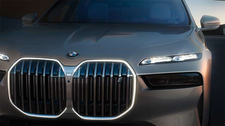 BMW i7 2