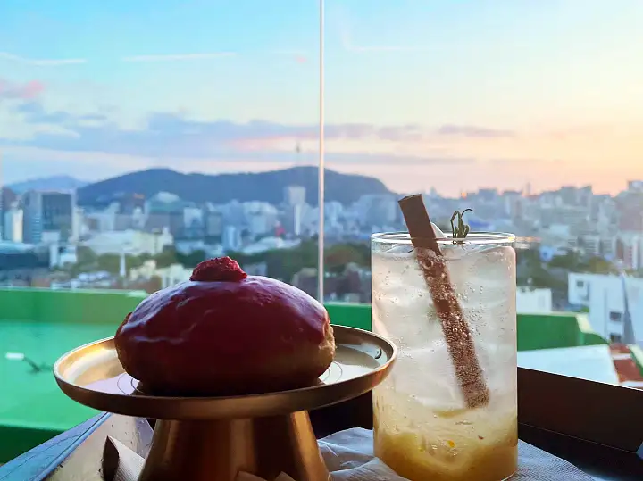 야경 뷰 멋진 전통 한과 주악 스타일 도너츠 카페 창신동 동묘 맛집 추천 생방송투데이 도넛 오늘방송 떴다 동네방네