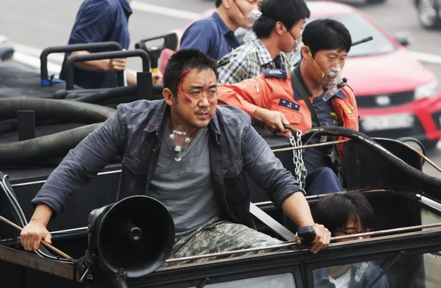 전국환 역(마동석)