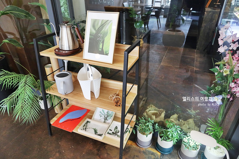 전포 디저트 카페, 포먼스(4 month) 아이팟 모양의 귀요미 무스케이크, 전포동 데이트