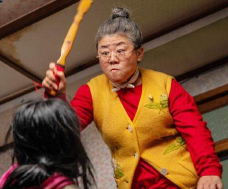 좀비딸 영화 줄거리(출연진, 스포일러 포함)