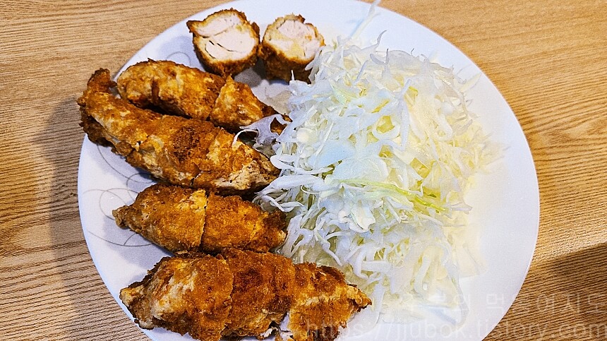 을지돈까스-치킨까스