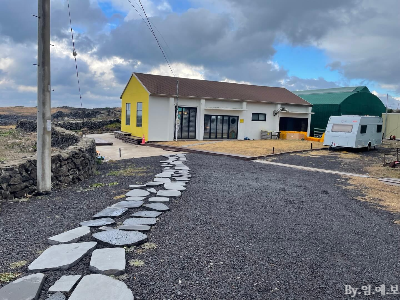 제주도 카페 추천- 조천-바다뷰-시소