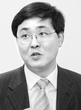 최휘영 놀유니버스 대표