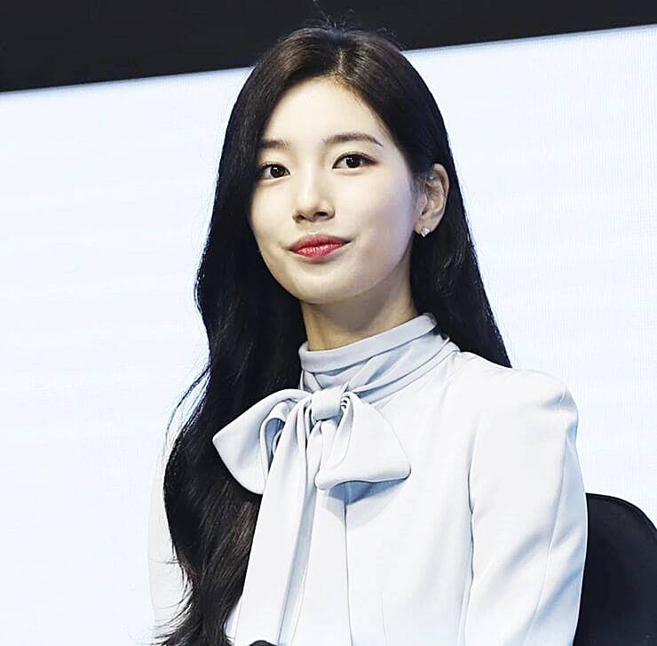 배우-수지