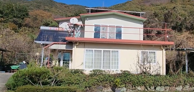 2억대 전원주택 매매, 급매물 - 경북 경산시 압량읍 신월리 / 안동시 북후면 연곡리, 강원도 횡성군 둔내면 둔방내리 / 홍천군 홍천읍 삼마치리, 경남 밀양시 초동면