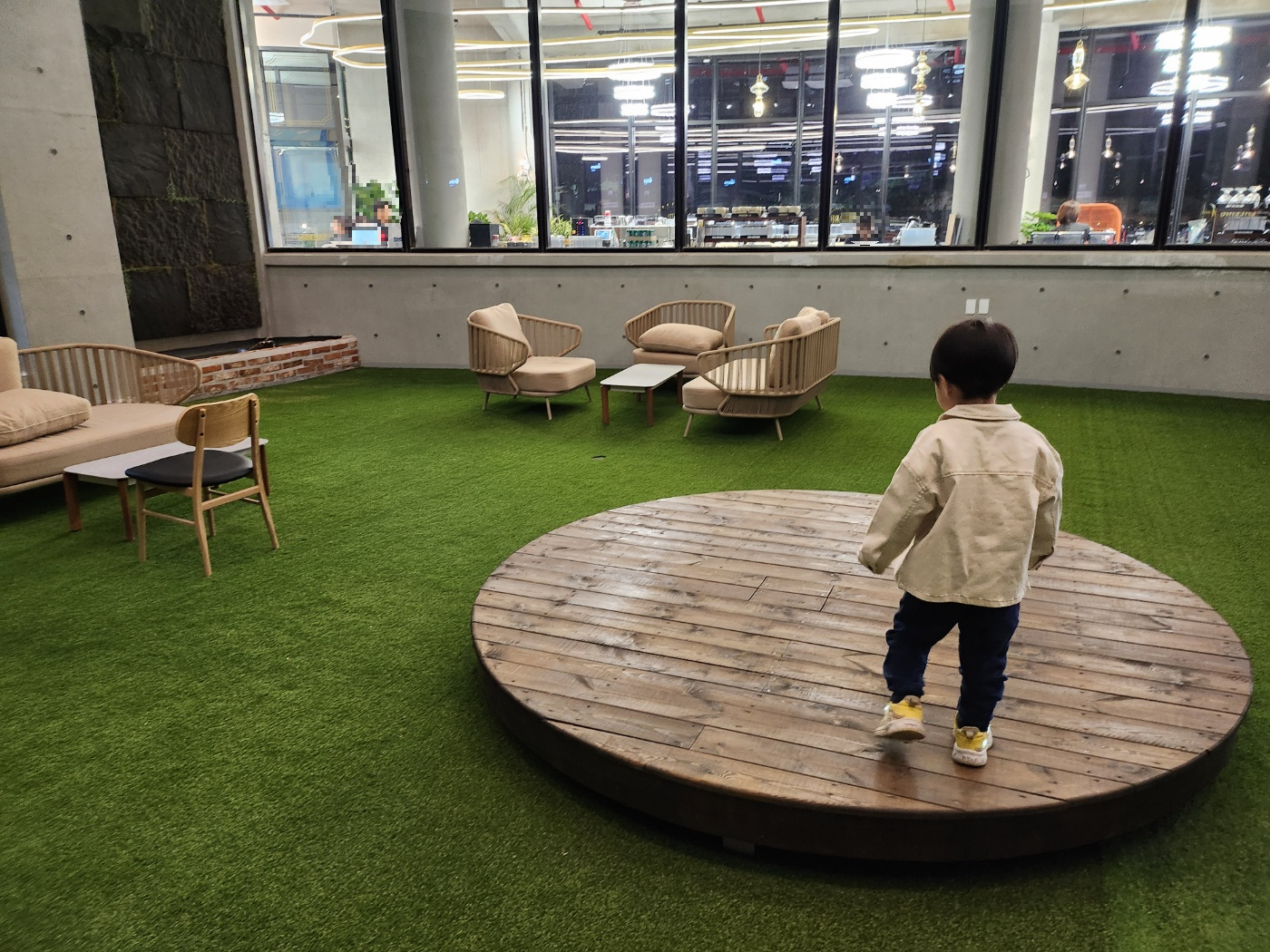 만덕-카엘리움-1층-야외