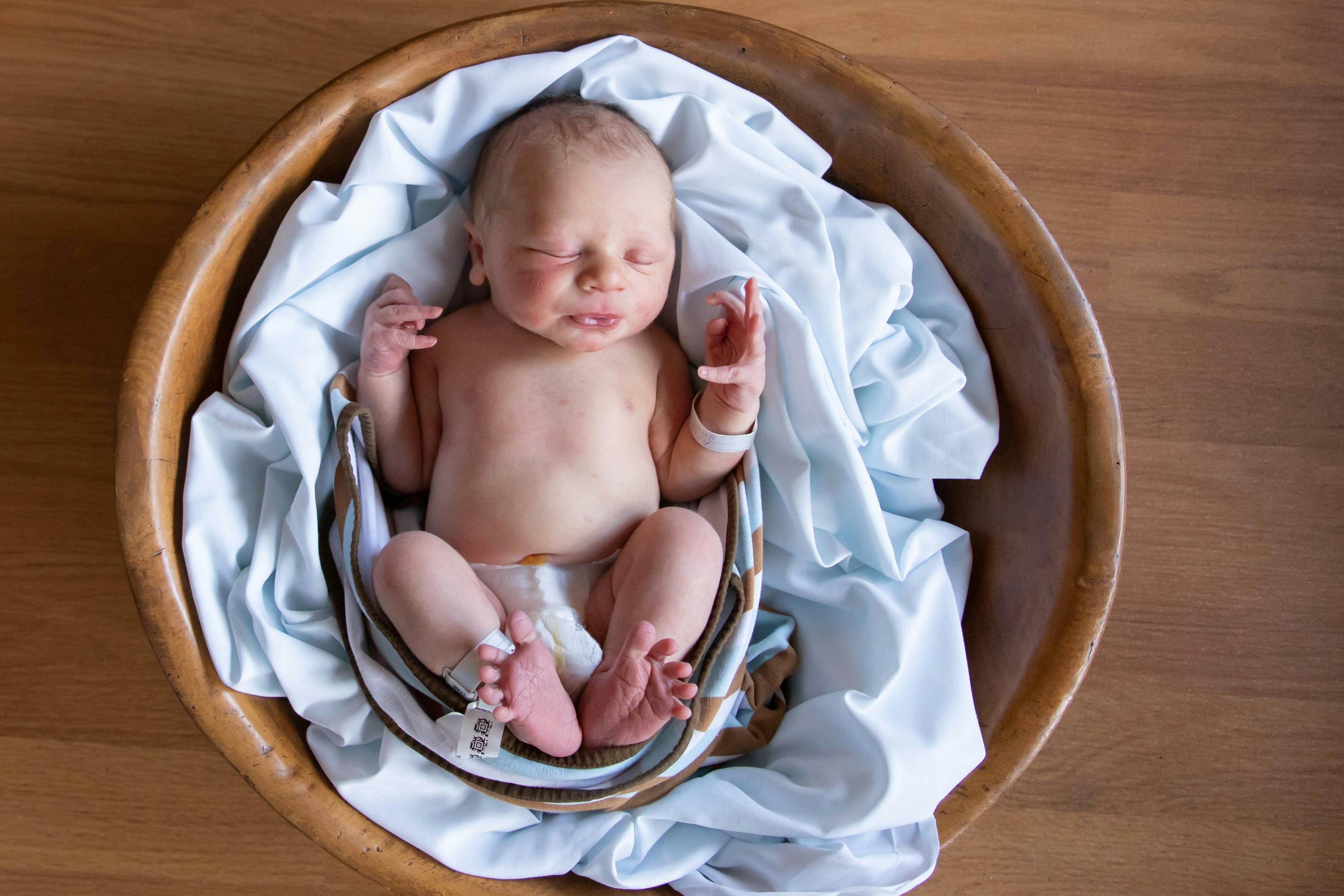 월령별 기저귀 사용량과 구매 가이드