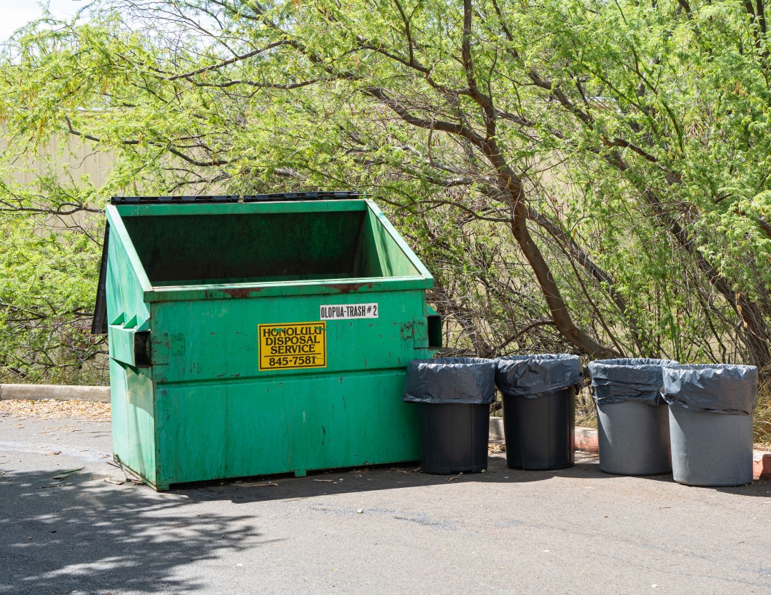 하와이 KCC 파머스 마켓 쓰레기처리