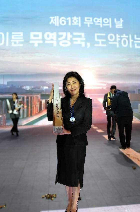 여에스더 프로필