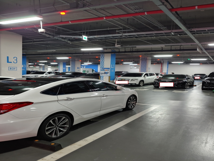 롯데뮤지엄 주차장