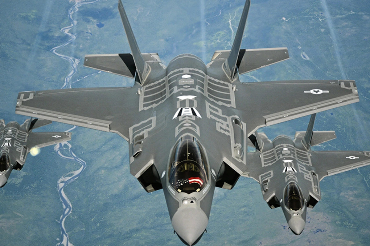 ์ด์ค๋ผ์ ์ด๋ ๊ณต์ต ์คํ
์ค๊ธฐ F-35 Lightning II