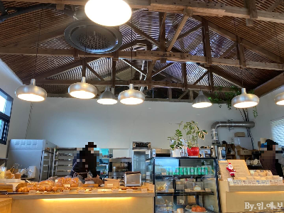 제주도 카페 추천- 조천-바다뷰-시소