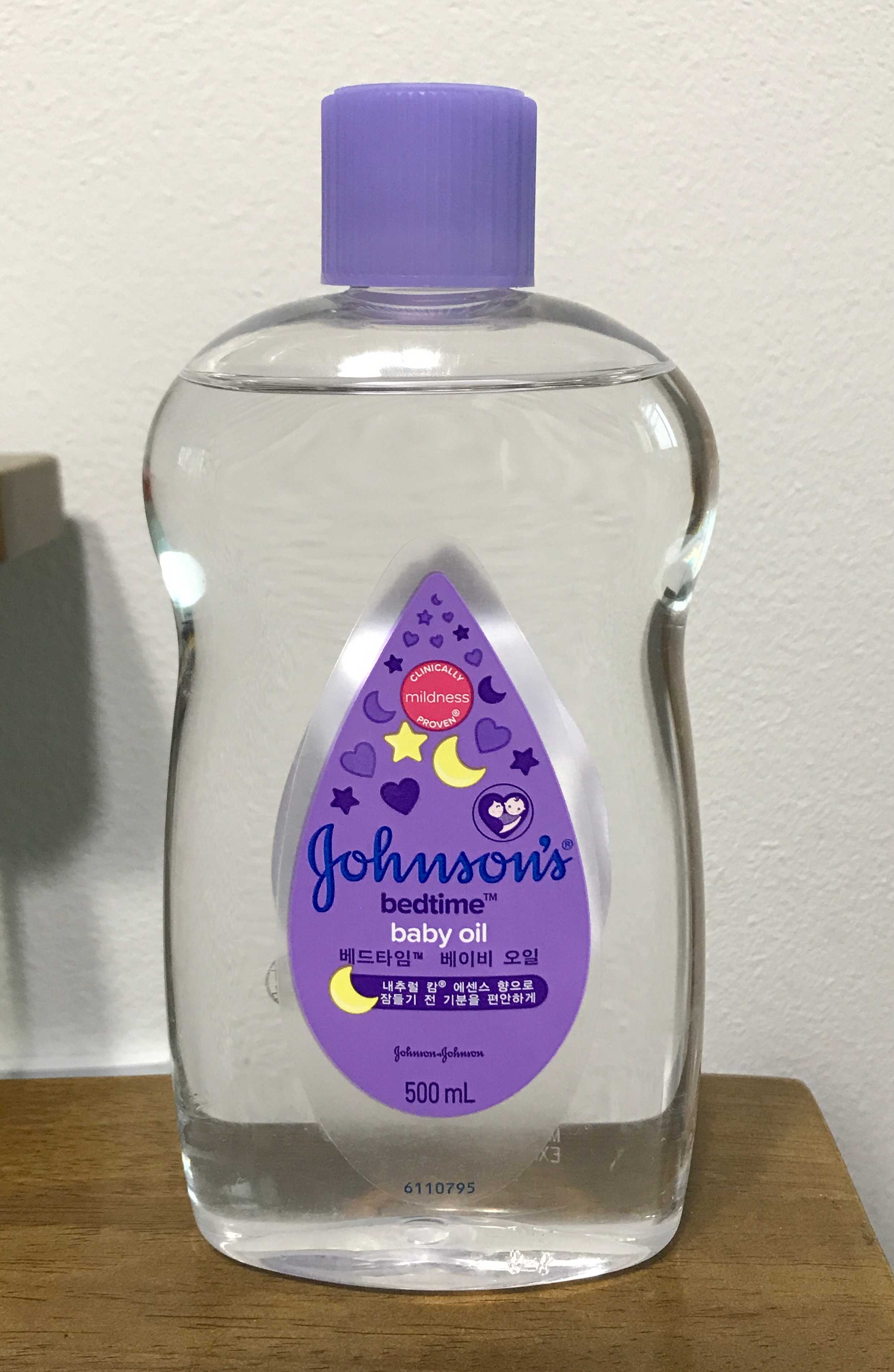 존슨즈 베이비 베드타임 오일 병
