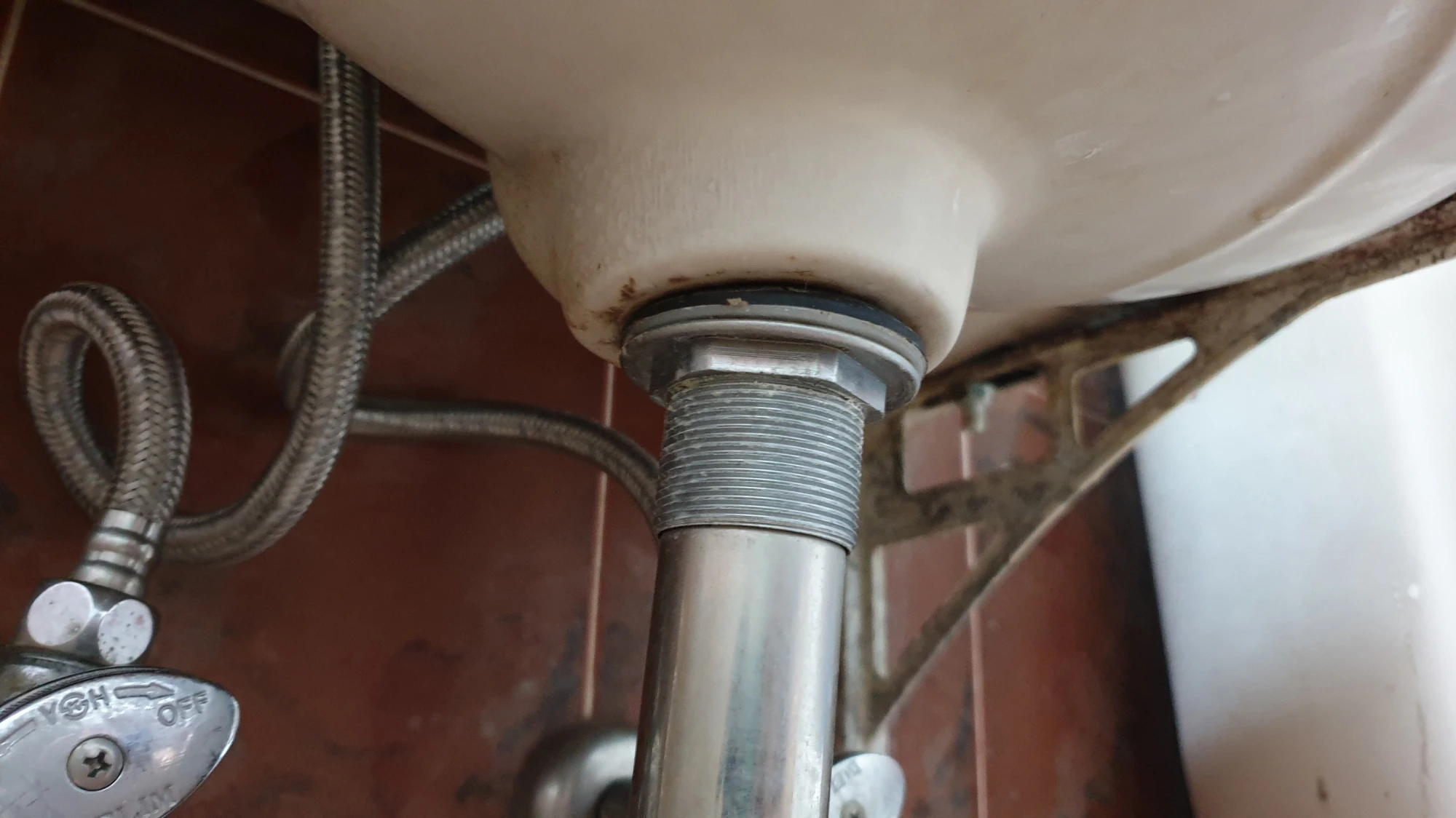 폽업 마개 고정 너트