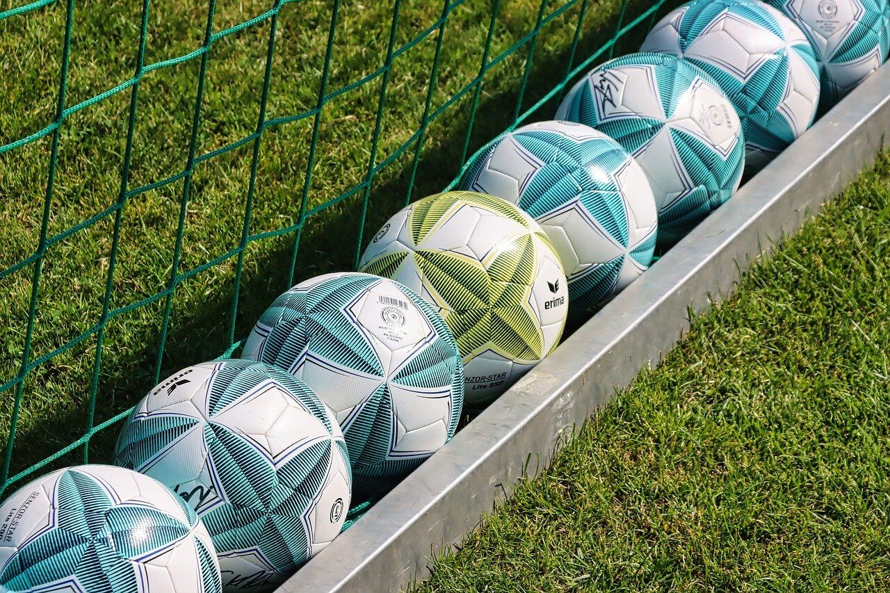 4-2-3-1 포메이션의 핵심 전술과 현대 축구에서의 역할